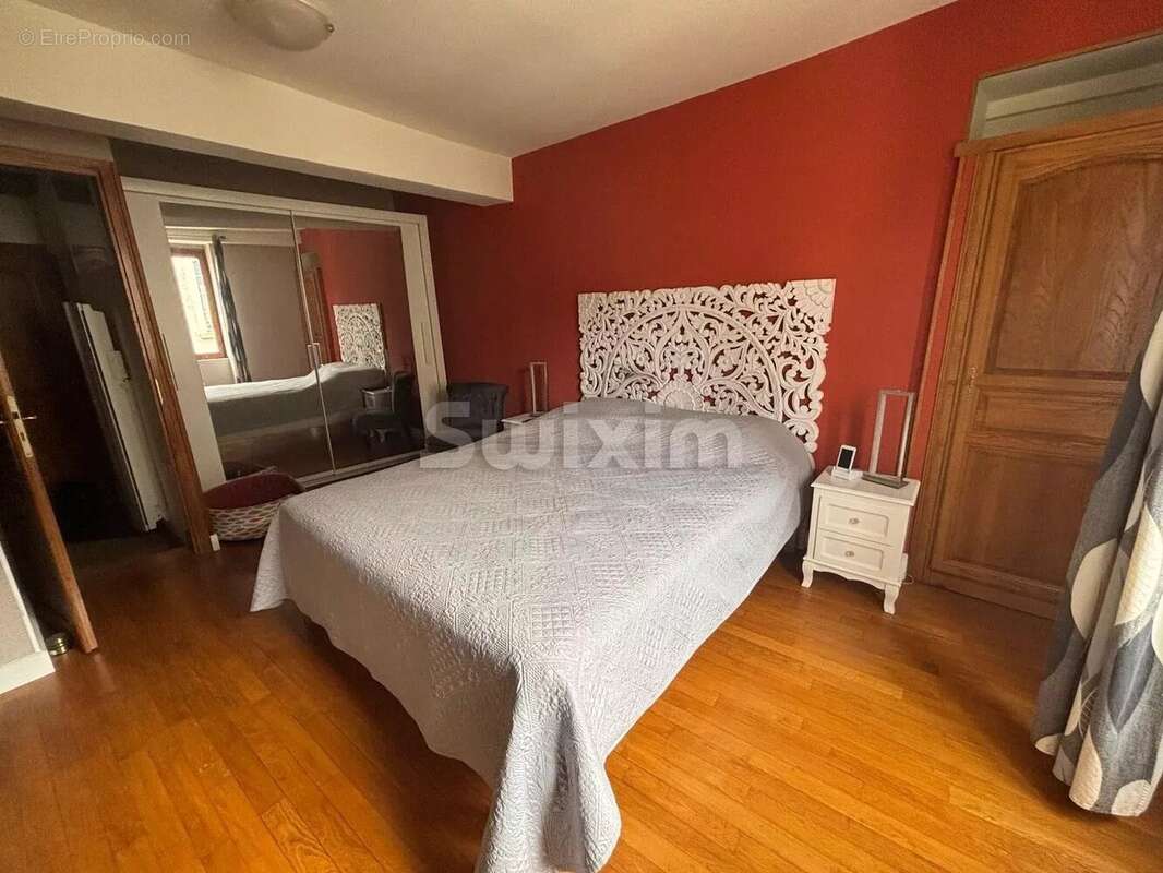 Appartement à L&#039;ISLE-SUR-SEREIN