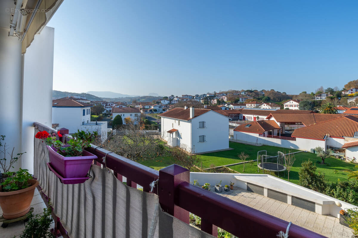 Appartement à CIBOURE