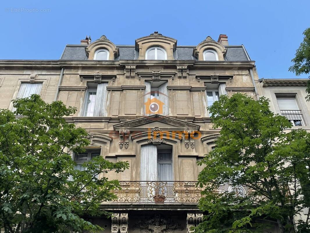 Appartement à BEZIERS