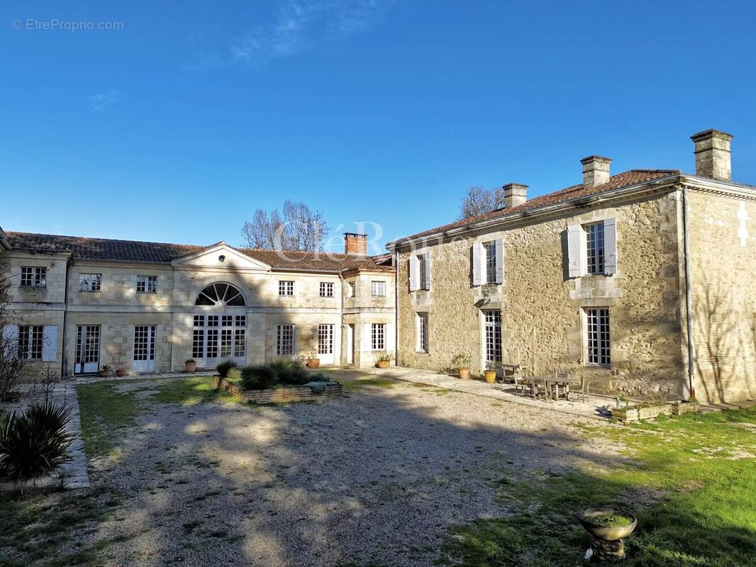 Maison à SAMAZAN