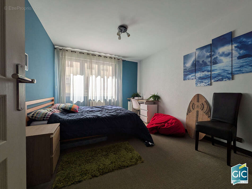 Appartement 82 m² à Caen  - photo 5