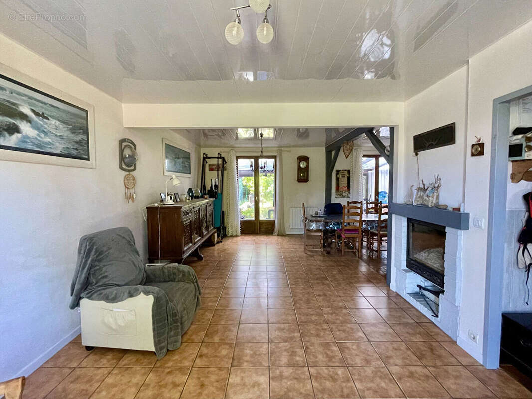 Maison à GRISY-LES-PLATRES