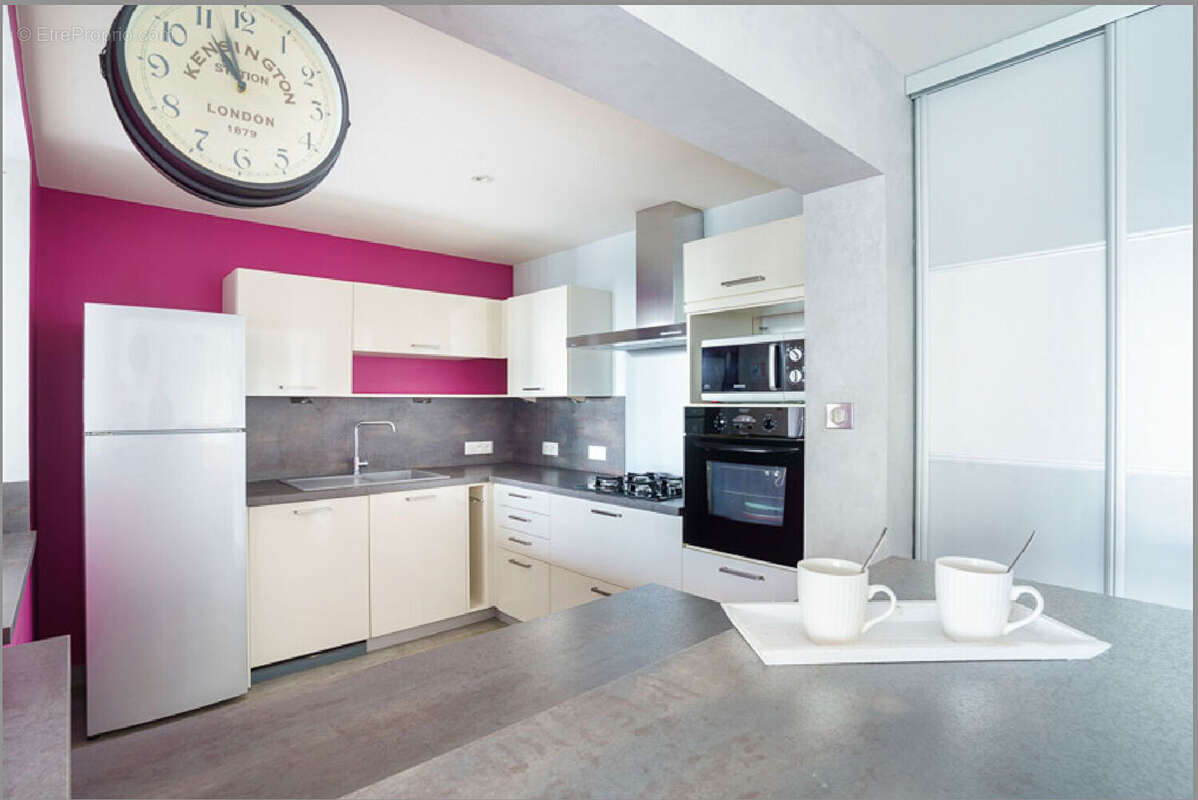Ensemble de 2 Maisons  - Saint Jean Le Priche - photo 4
