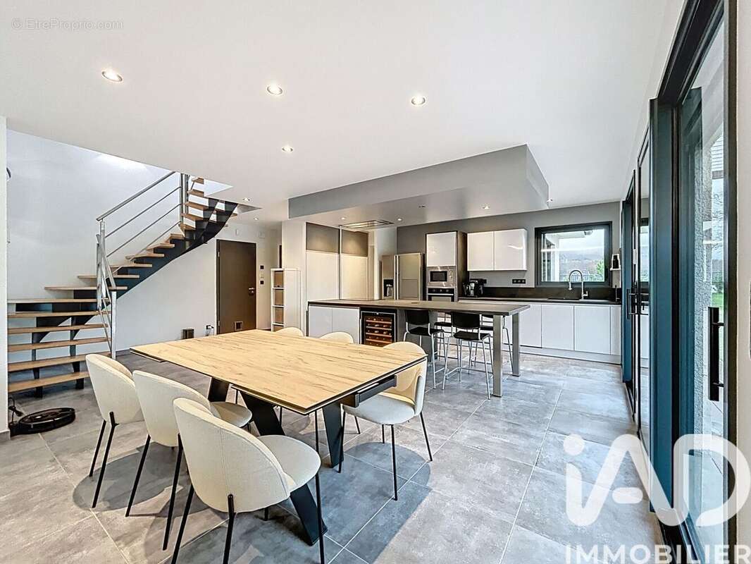 Photo 4 - Maison à TALISSIEU