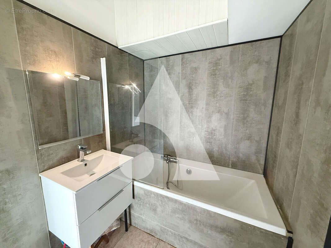 Appartement à PERTUIS