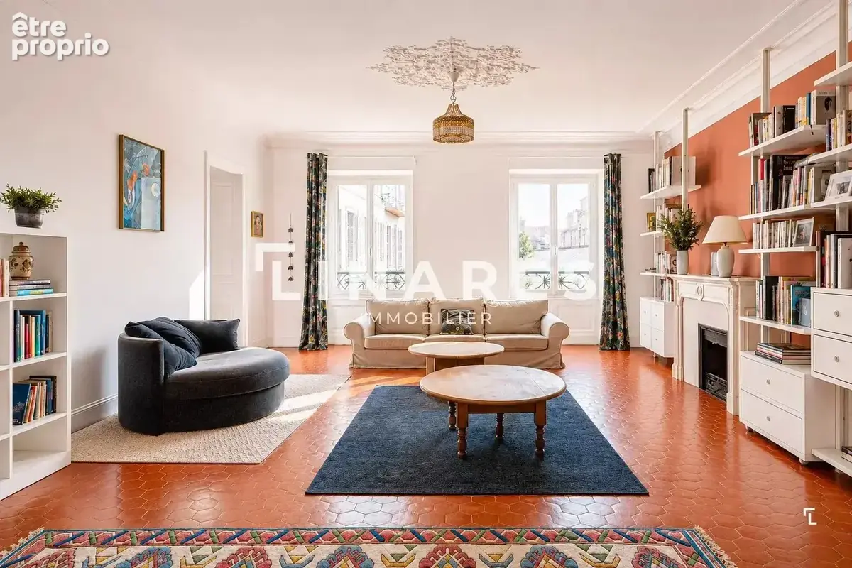 LUMIÈRE - Appartement T6 de 222m2 - 13001 LE CHAPITRE - photo 2