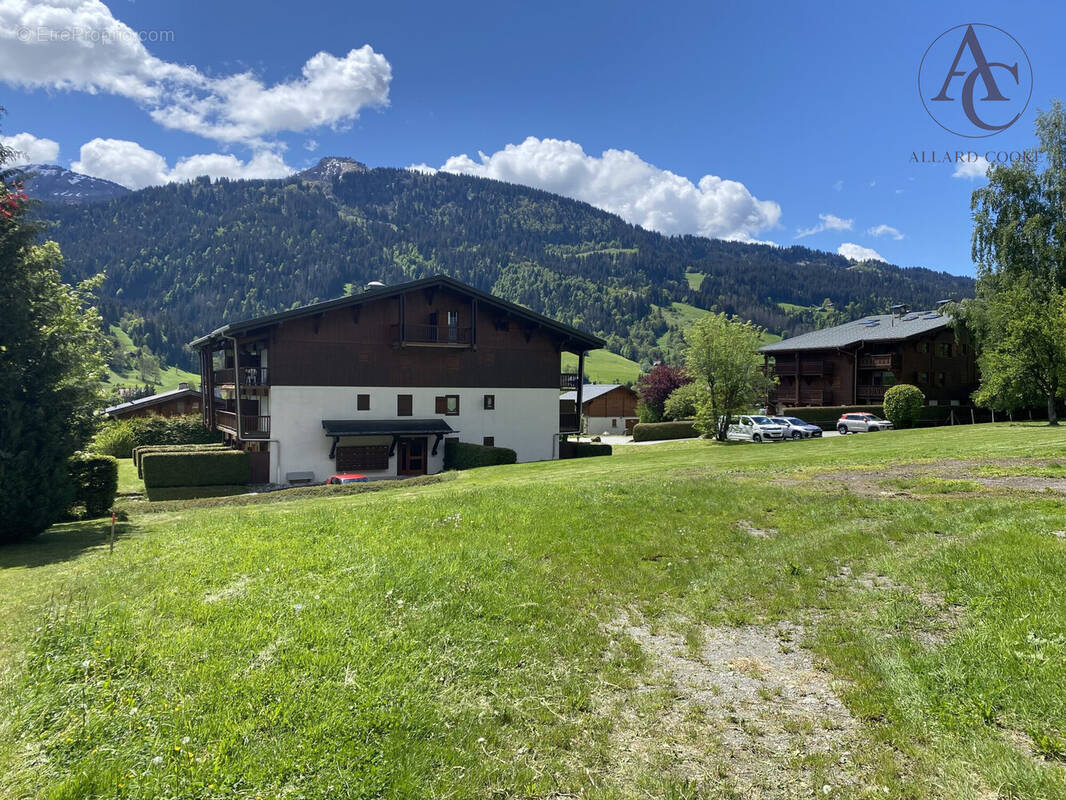 Terrain à PRAZ-SUR-ARLY