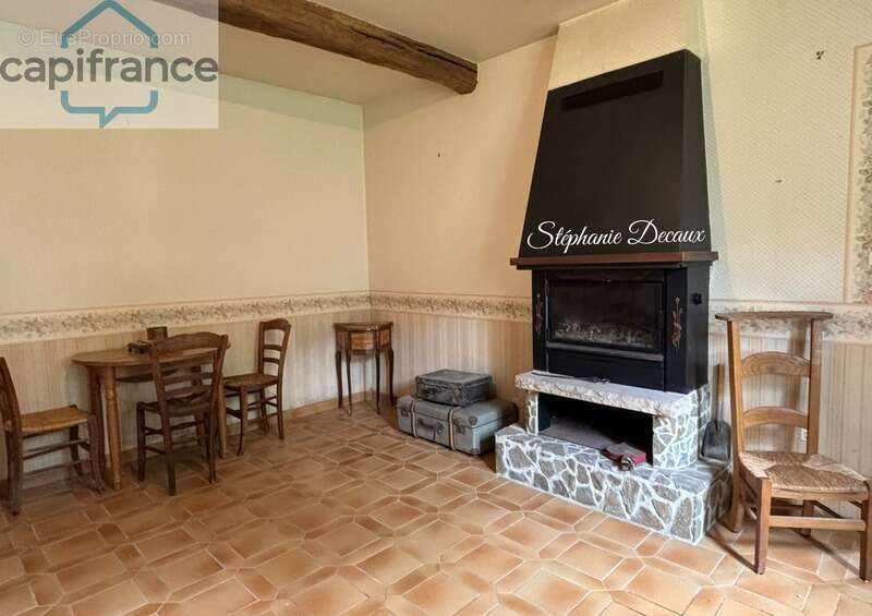  A VENDRE : Authentique fermette de Thiérache au cœur de Sorbais (02) - photo 3