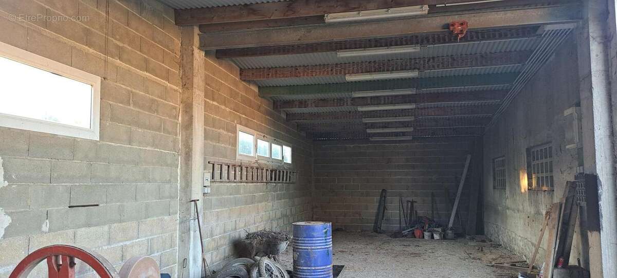 Maison 108 m² à Mezangers  - photo 8