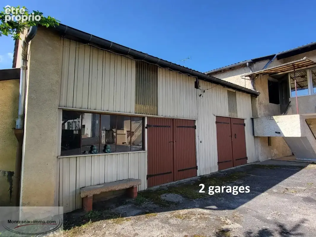 Ensemble Immobilier : 2 logements + dépendances + jardin (constructible) - photo 17