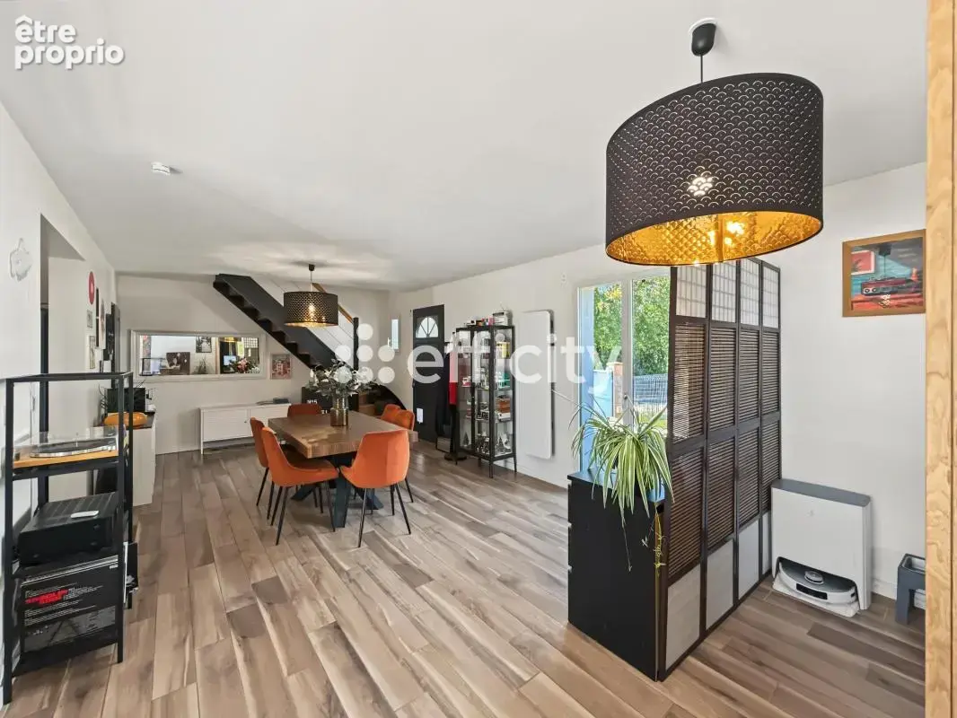 Maison 5 pièces 99 m² à vendre à Athee-Sur-Cher (37270) - photo 3