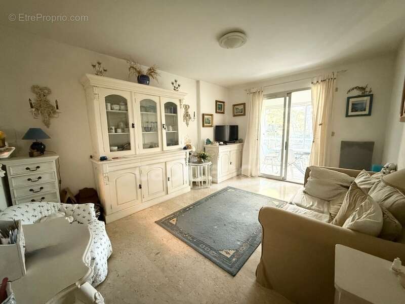 Appartement à SANARY-SUR-MER