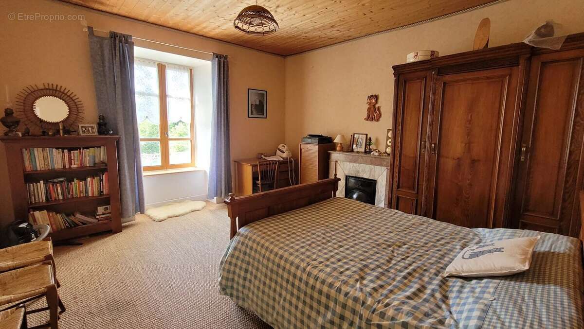Maison à MAZET-SAINT-VOY