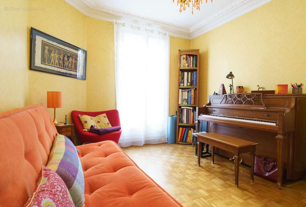 Appartement à PARIS-15E