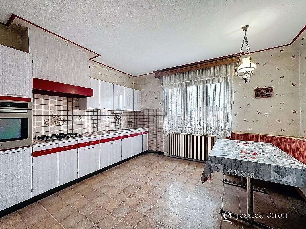 Maison à SAINTE-CROIX-EN-PLAINE