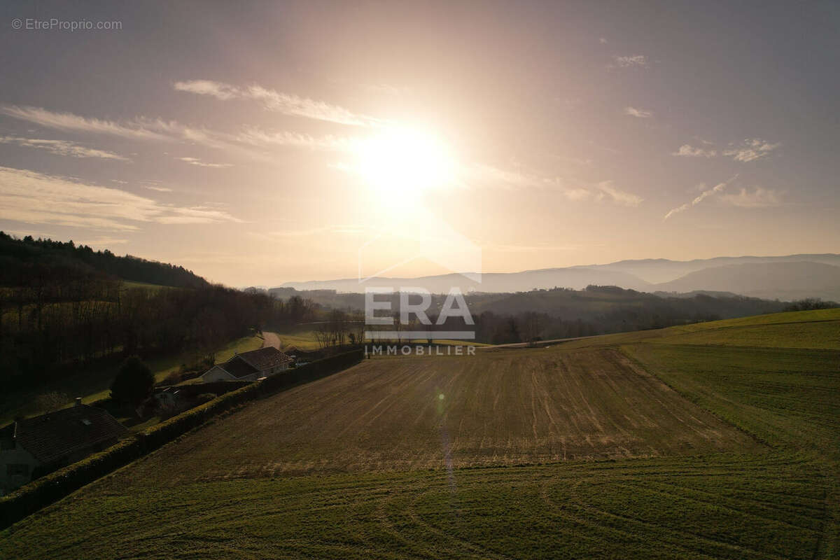 Terrain 714m² à sillingy - photo 4