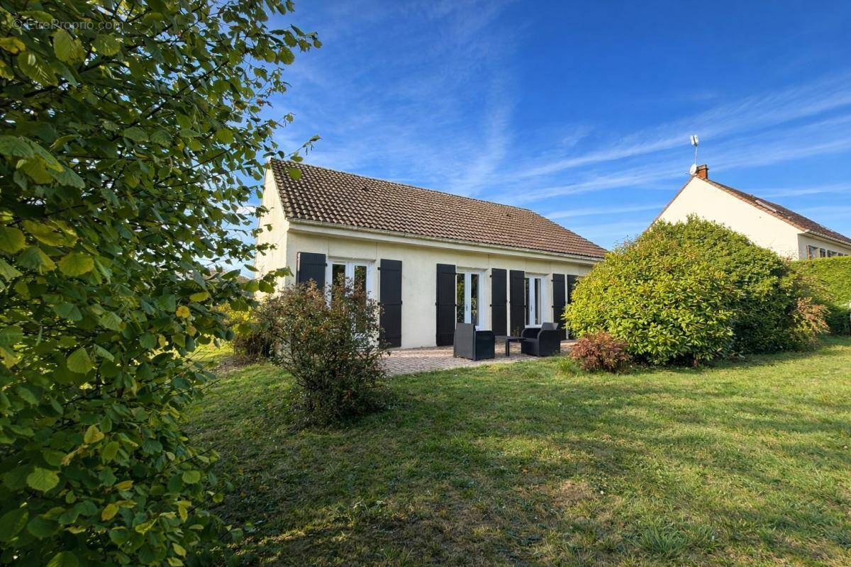 Maison à VERDEREL-LES-SAUQUEUSE