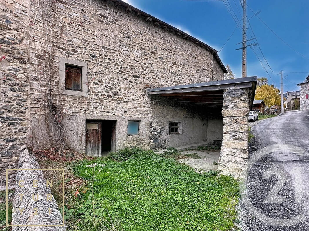 Maison à PUYVALADOR