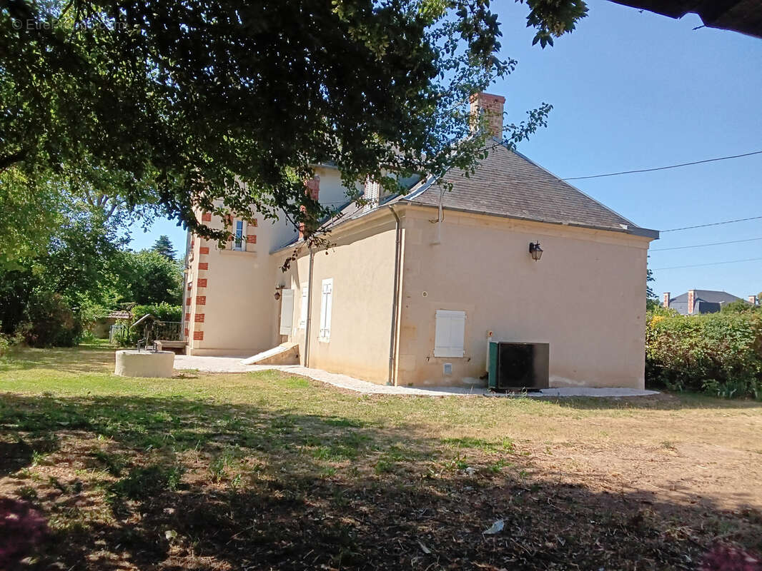 Maison à OUROUER-LES-BOURDELINS