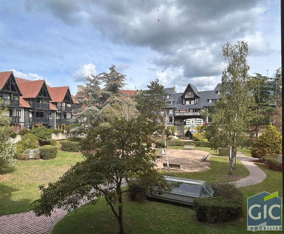 Appartement à DEAUVILLE