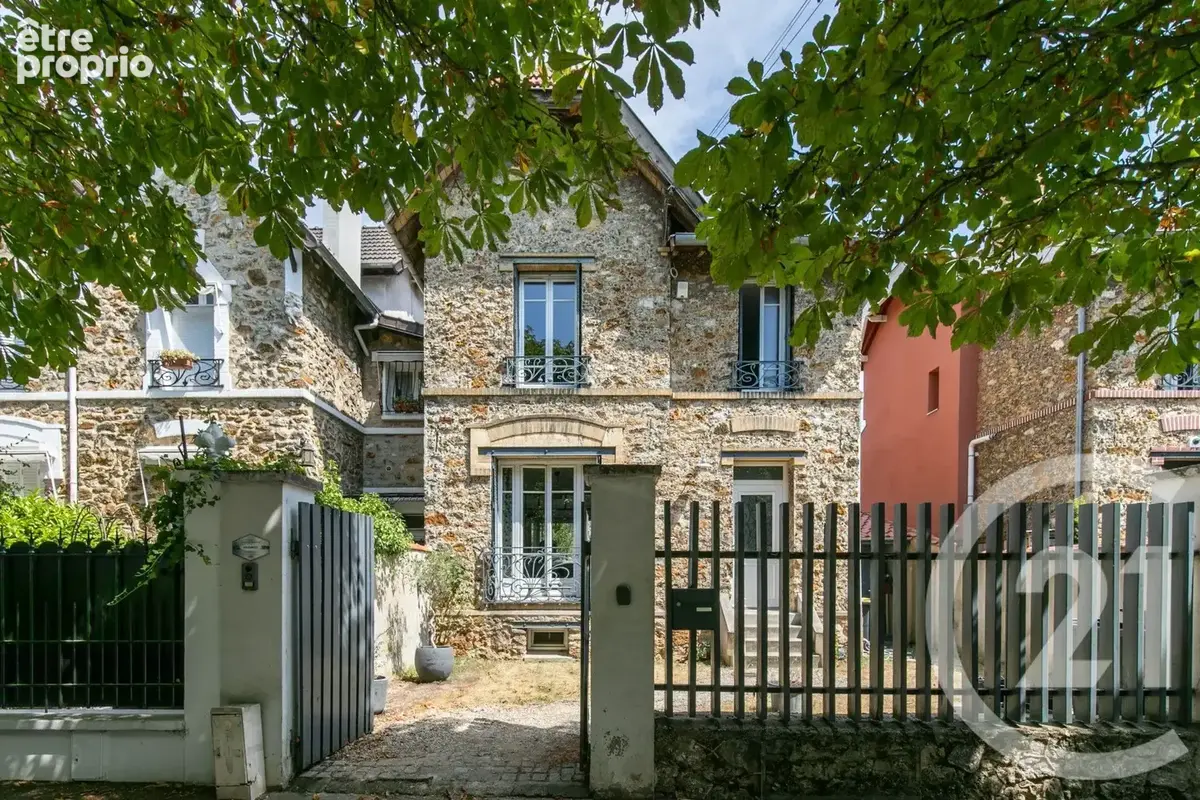 Maison 114 m² à Saint-Maur-Des-Fosses  - photo 4