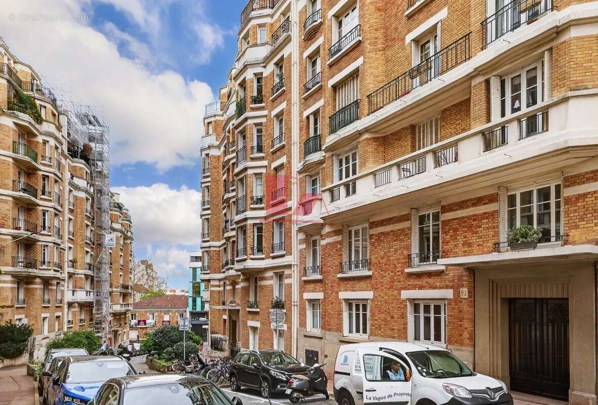 Appartement à ISSY-LES-MOULINEAUX