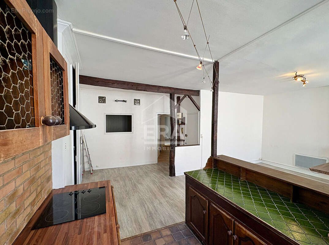 Sainte Foy la Grande, appartement en très bon état 75m² habitables 3 pièces - photo 7
