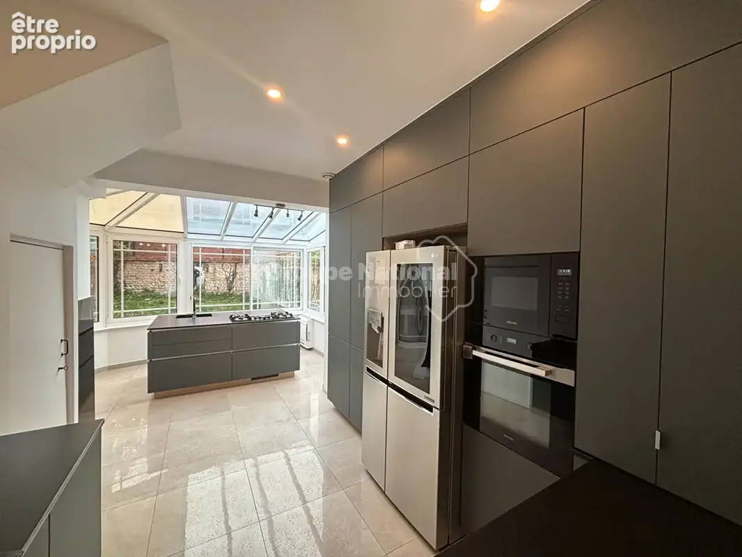 Maison de ville de 5 pièces - photo 4