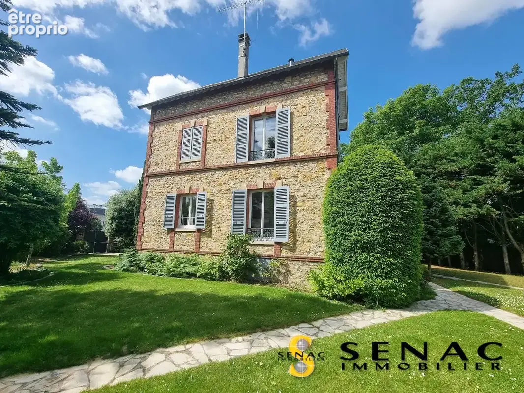 Maison 7 pièces 217 m² à vendre à Beauchamp (95250) - photo 2