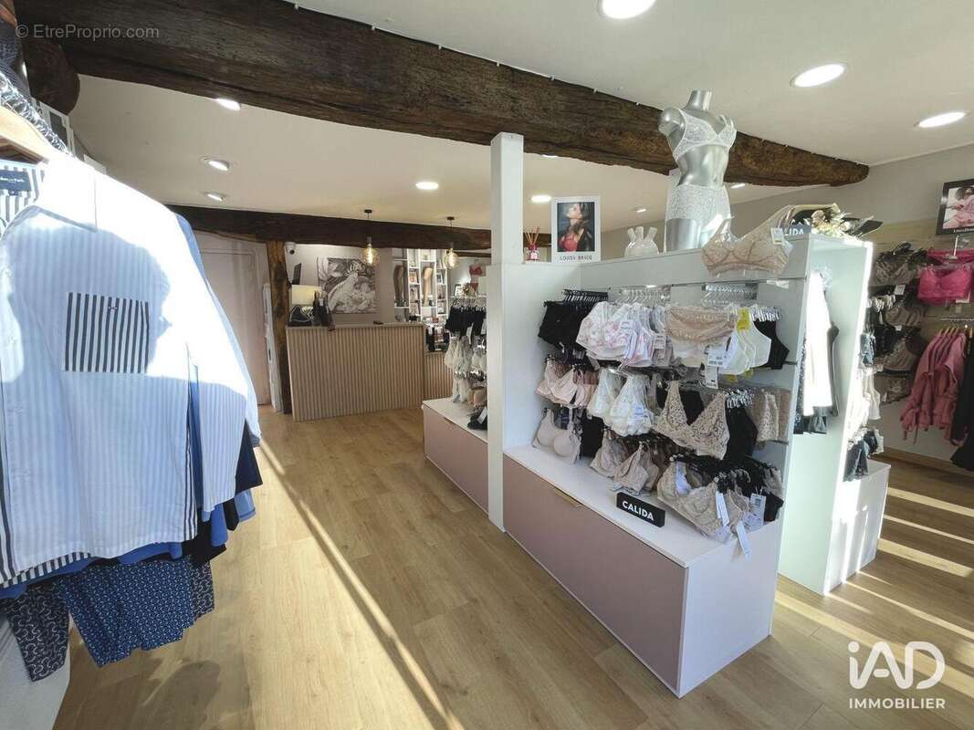 Photo 3 - Commerce à GUINGAMP