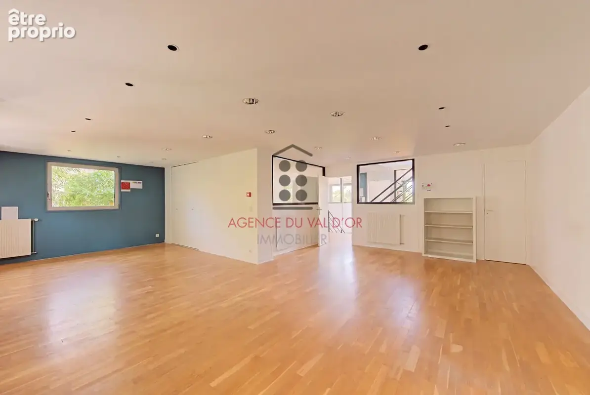 Maison Suresnes / 6 pièces 214.39 m2 /  Quartier république - Bureaux à transformer en habitation - photo 6