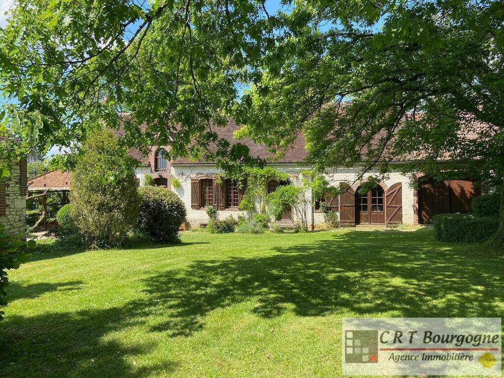 Maison à SAINT-MAURICE-LE-VIEIL