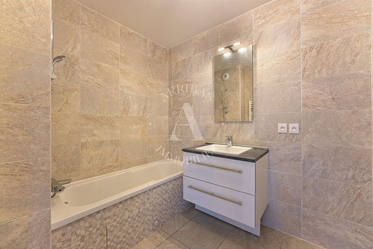 Appartement à FERNEY-VOLTAIRE