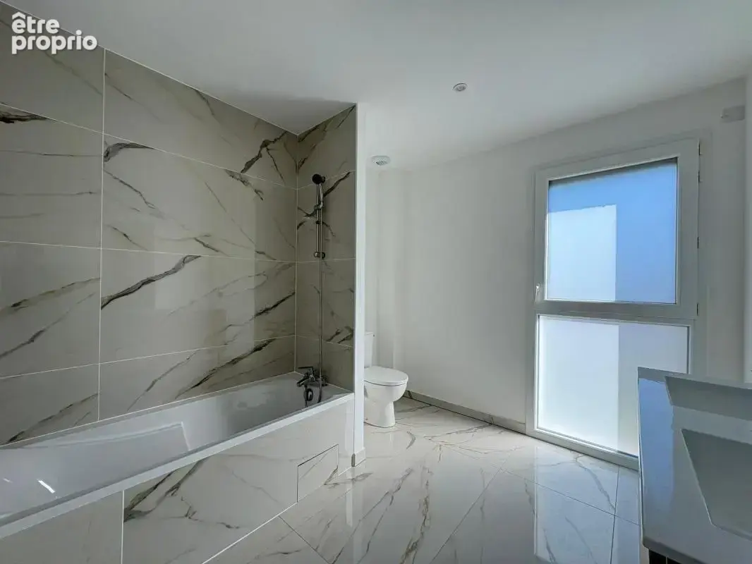 Maison 4 pièces 130 m² à vendre à Bruguieres (31150) - photo 4