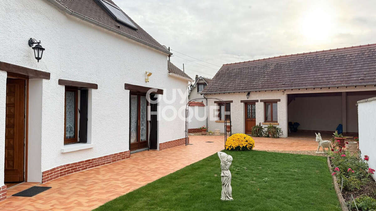 Maison à EZY-SUR-EURE