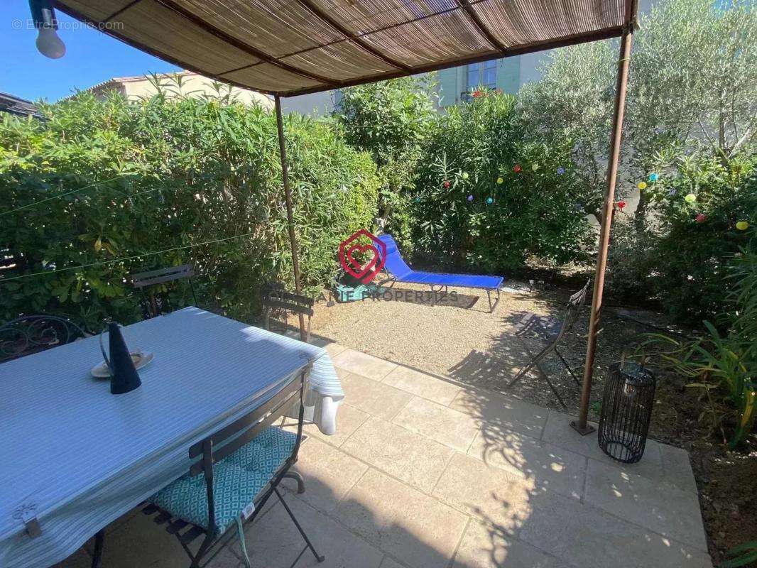 Appartement à SAINT-LAURENT-DE-LA-CABRERISSE