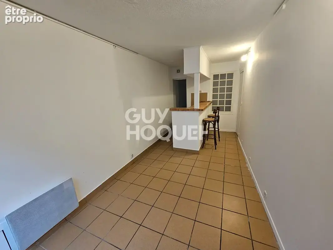 Appartement 9 pièces 155 m² à vendre à Fontenay-Le-Comte (85200) - photo 2