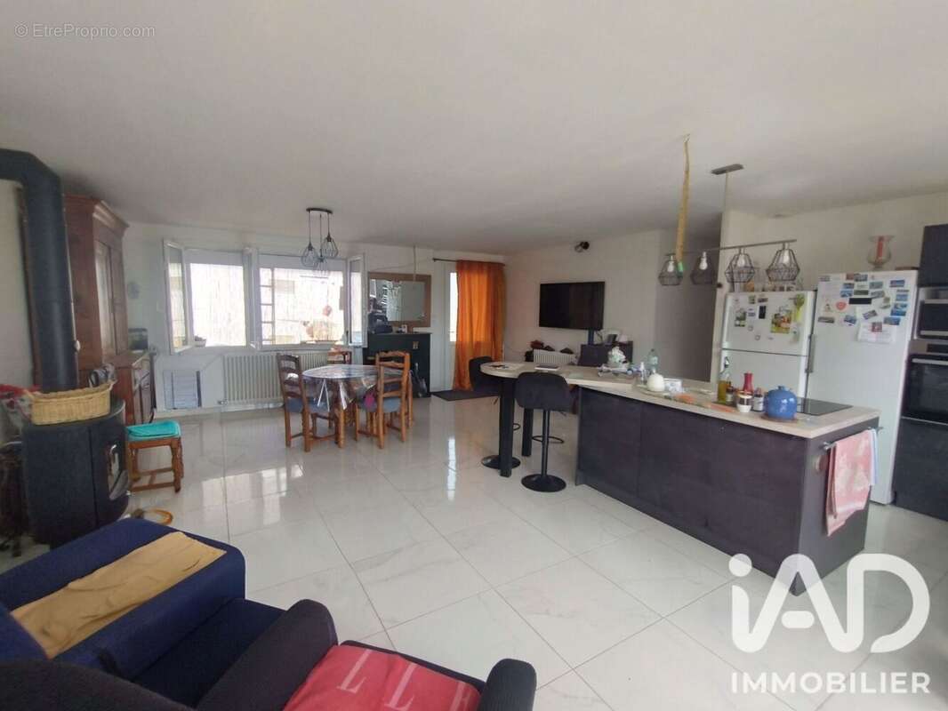 Maison 90 m² à Asse-Le-Riboul  - photo 4