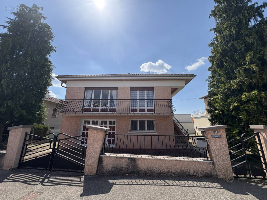 Maison à LA TALAUDIERE