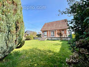 Maison à HOUPPEVILLE