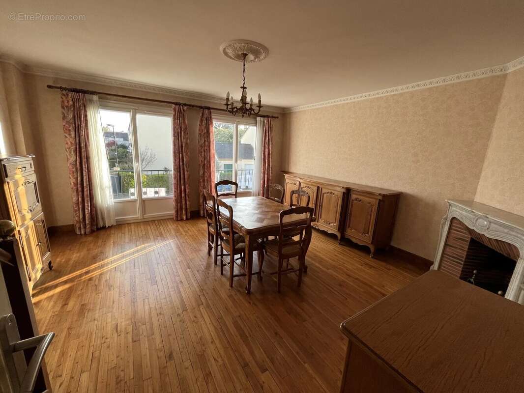 Maison à VILLEPREUX