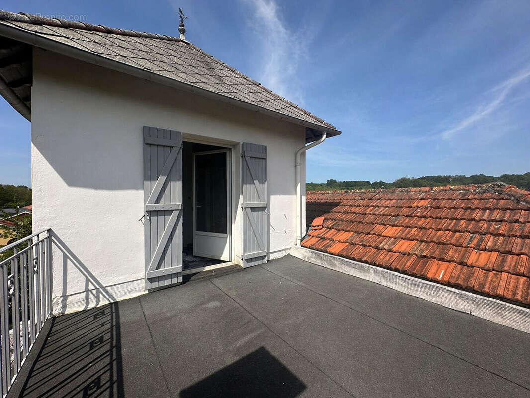Maison à LOURDES