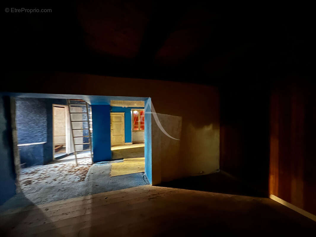 Maison à SAUZET