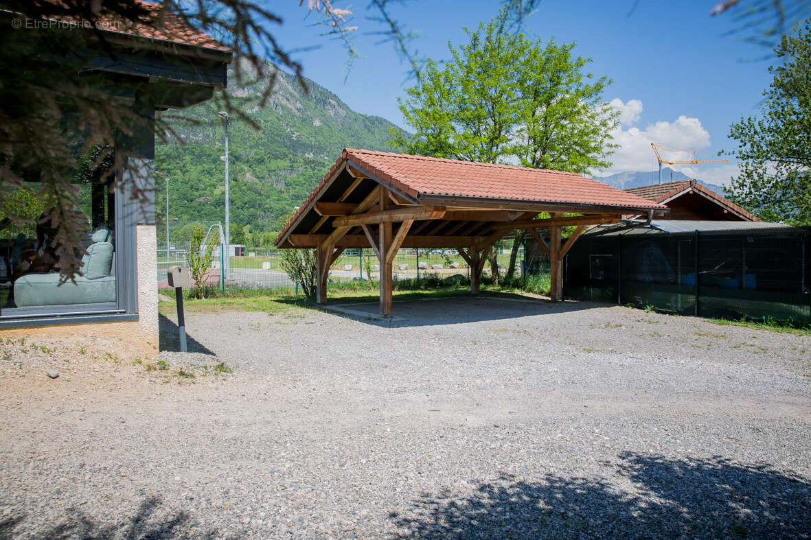 Maison à BONNEVILLE