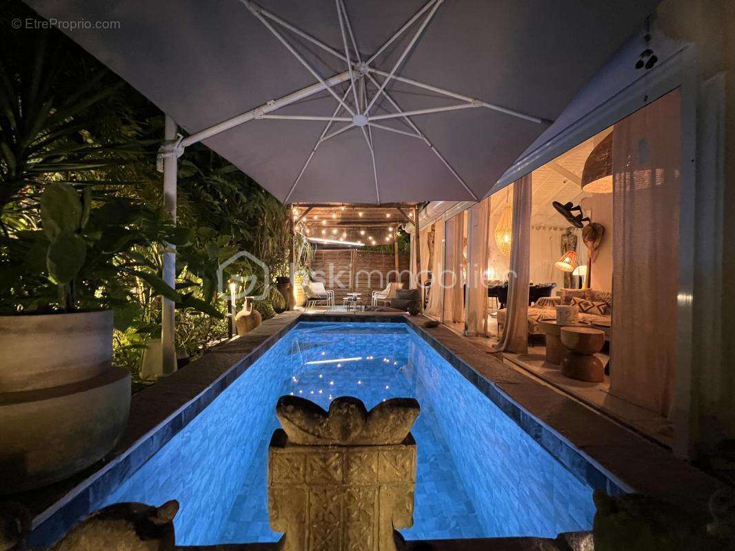 Maison à SAINTE-ANNE