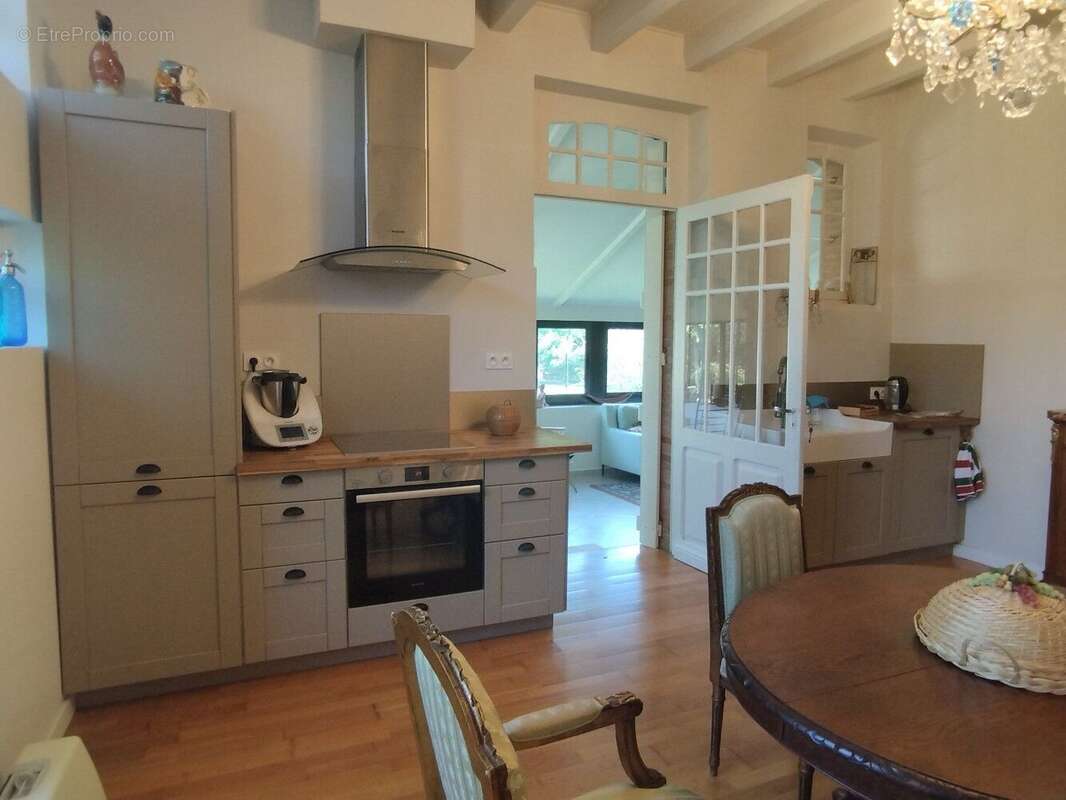 Maison de ville récemment restaurée     secteur Castelsarrasin - photo 3