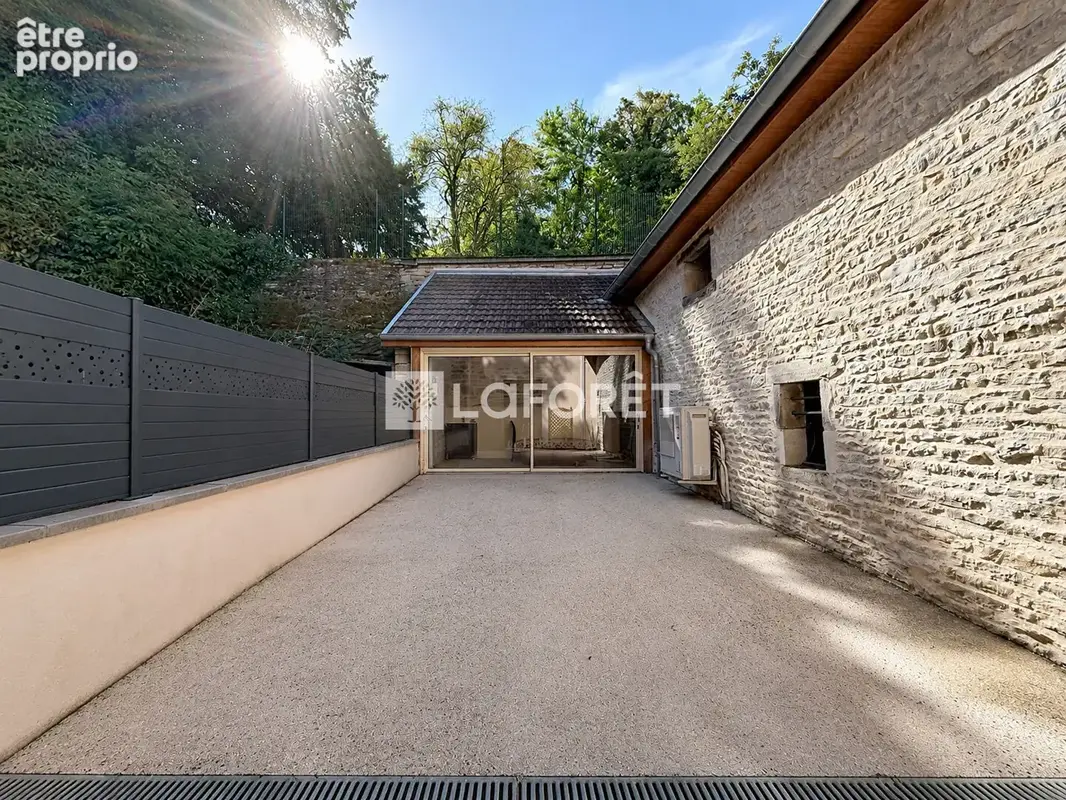 Maison Gy 8 pièce(s) 217 m2 - photo 4