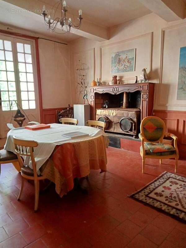 Maison à DURFORT-ET-SAINT-MARTIN-DE-SOSSENAC