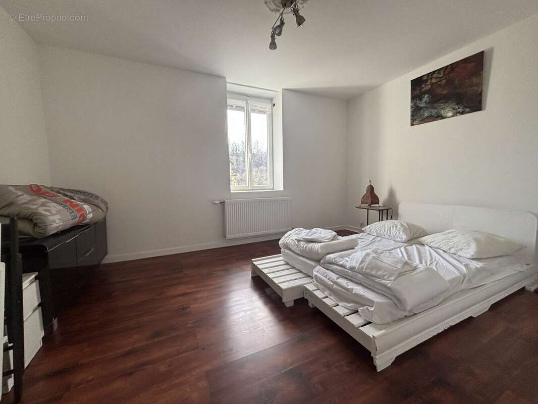 Appartement à VOIRON