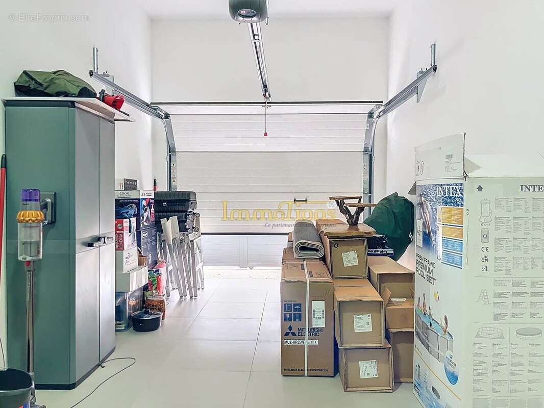 Maison à SAINT-LATTIER